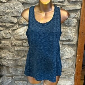 Activewear tank top​